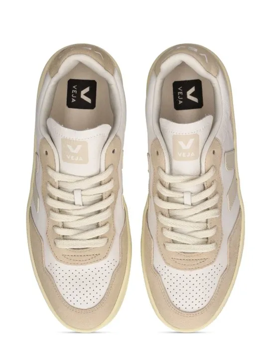 Veja   V-90 sneakers 