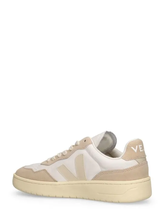 Veja   V-90 sneakers 