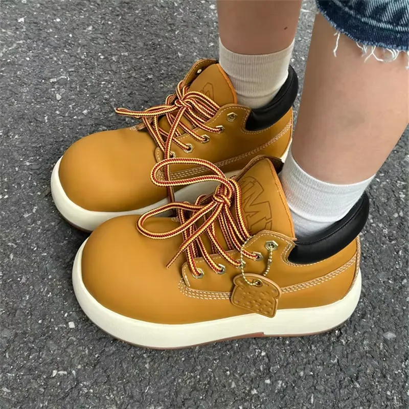 Vogue Vantage Boots