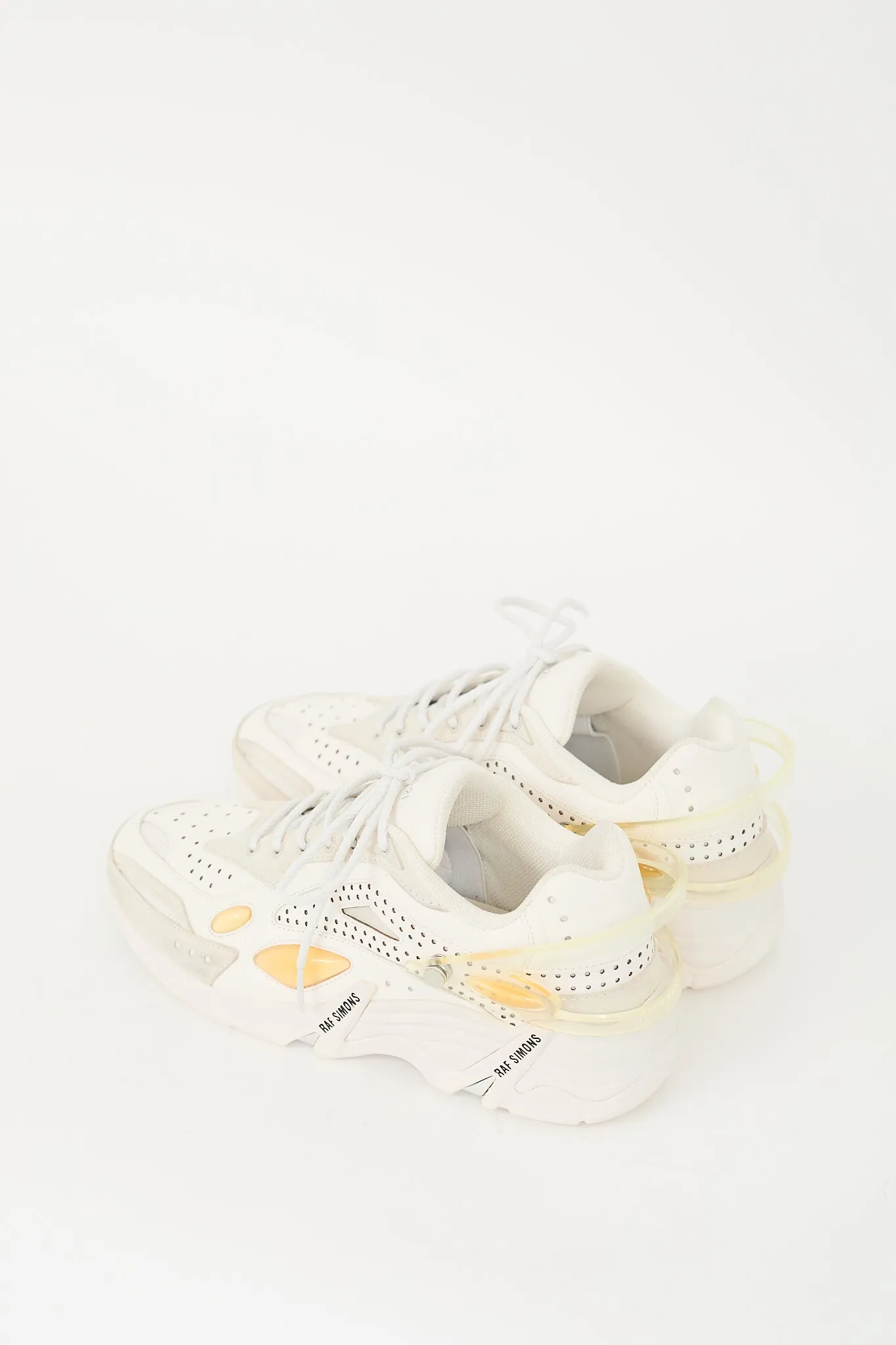 White & Multi Leather Cylon-21 Sneaker